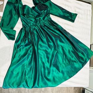 Vogue Custom Designed Emerald Green Taffeta Tea Length Formal Dress sz 8 G…
